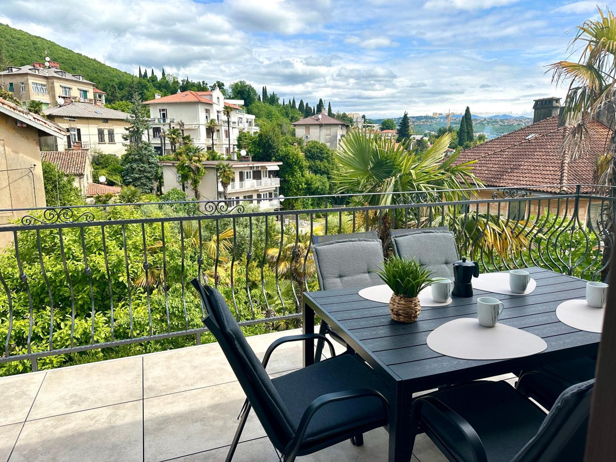 Apartments Villa Ida Opatija Exterior photo